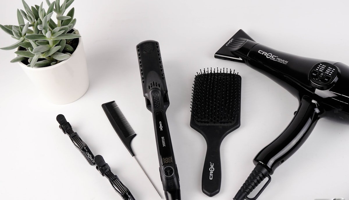 Monsoon Hair Care Tips to Prevent Frizz and Hair Fall